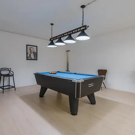 Diamond Villa, Luxury House With Private Pool Вилла Лориньян