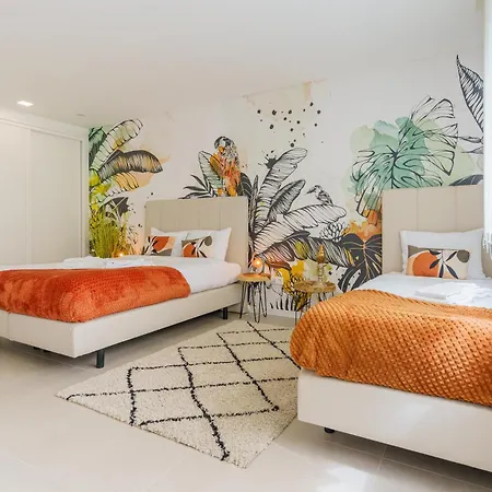 Diamond Villa, Luxury House With Private Pool וילה