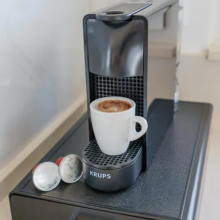 Diamond Villa, Luxury House With Private Pool וילה לוריניה